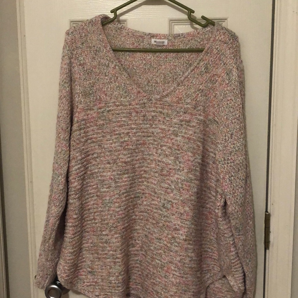 Women’s pink sweater
